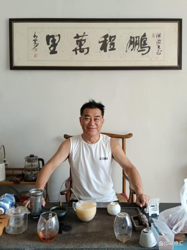 广升网 博士茶馆海南总馆洪海大哥：一位跨界创业者的智慧与情怀